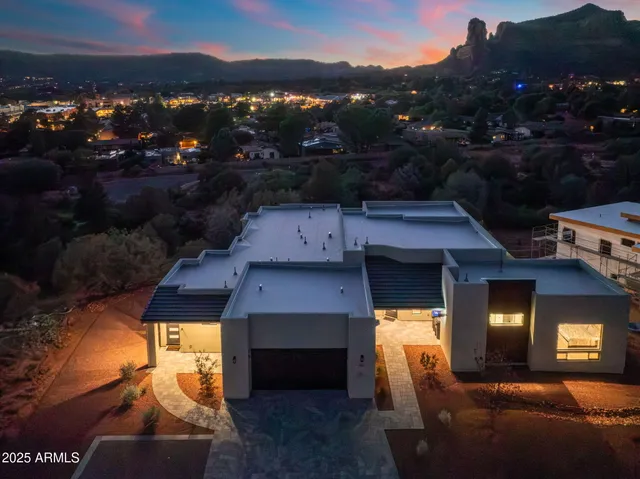 $1,975,000 | 327 Suncliffe Drive, Sedona, AZ 86351