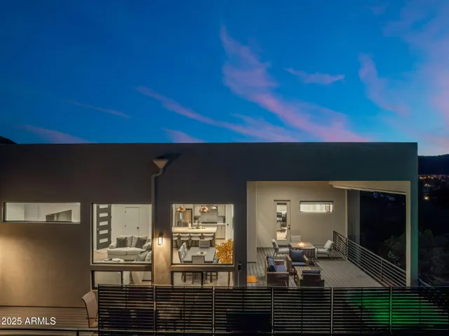 $1,975,000 | 327 Suncliffe Drive, Sedona, AZ 86351