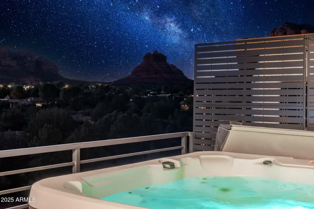 $1,975,000 | 327 Suncliffe Drive, Sedona, AZ 86351