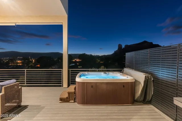 $1,975,000 | 327 Suncliffe Drive, Sedona, AZ 86351