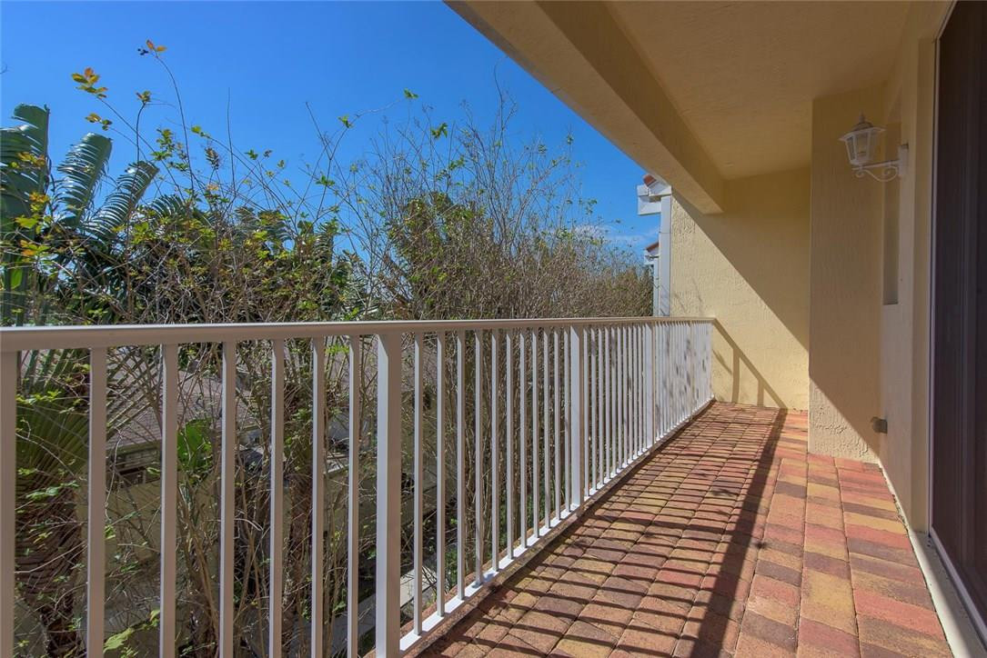 3861 Northeast 22nd Way, Unit 1 Lighthouse Point, FL 33064 - Photo 21 of 40 Photo 21