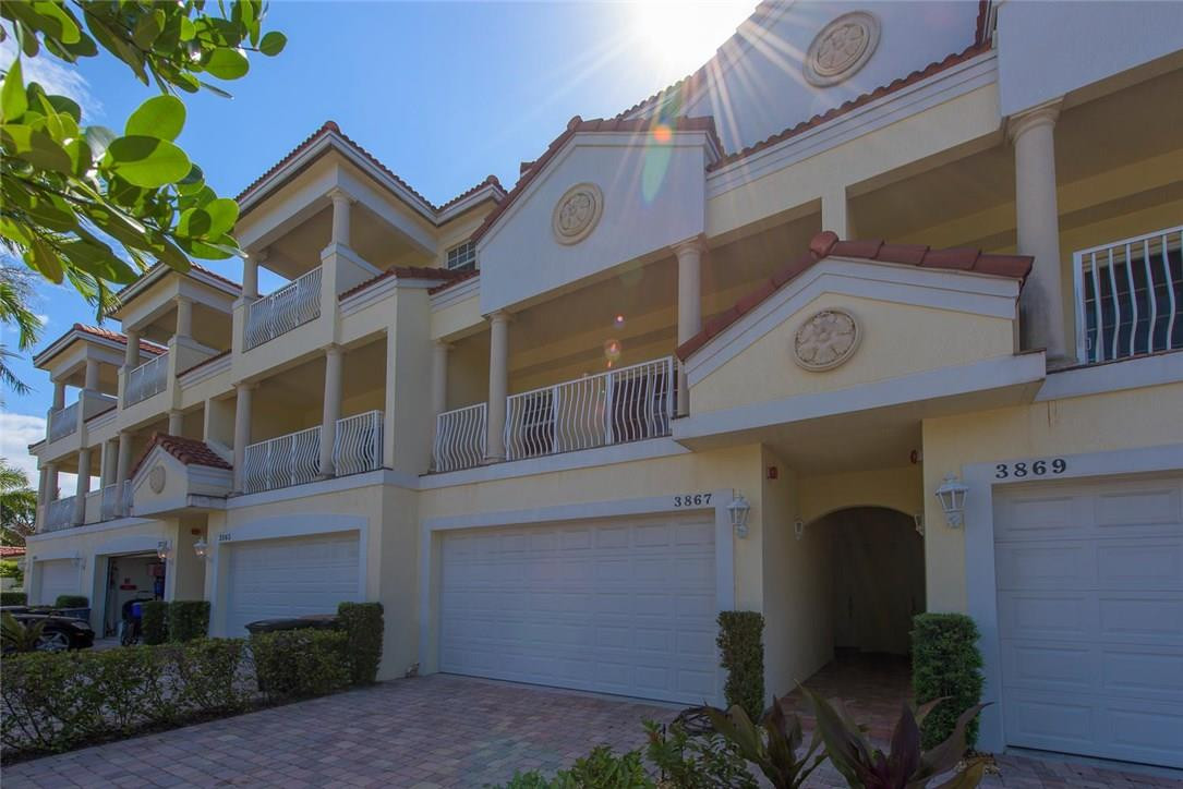 3861 Northeast 22nd Way, Unit 1 Lighthouse Point, FL 33064 - Photo 29 of 40 Photo 29