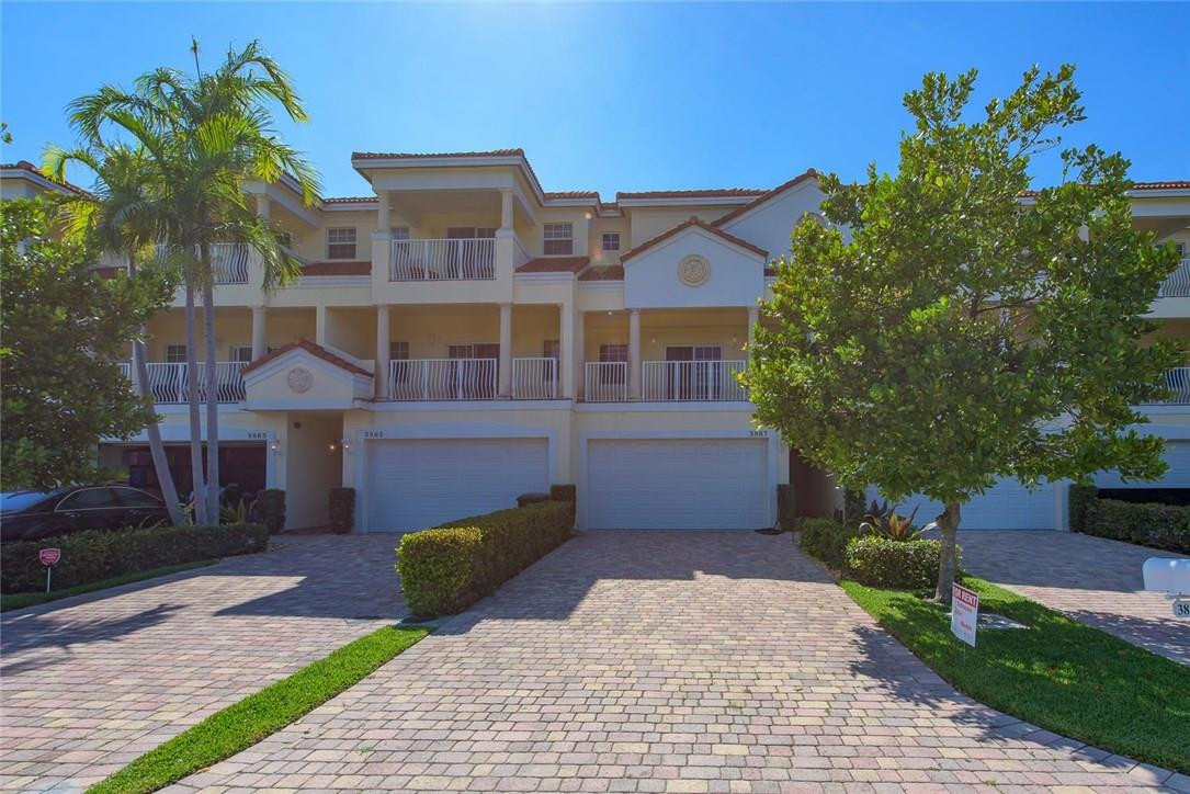 3861 Northeast 22nd Way, Unit 1 Lighthouse Point, FL 33064 - Photo 30 of 40 Photo 30