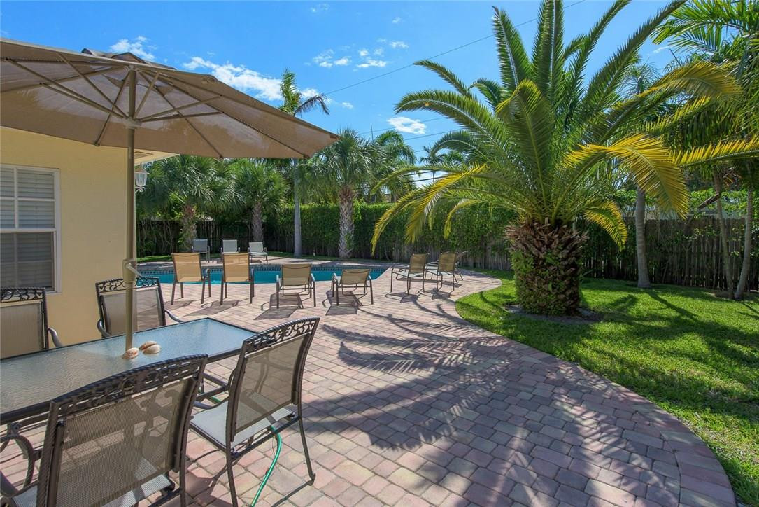 3861 Northeast 22nd Way, Unit 1 Lighthouse Point, FL 33064 - Photo 31 of 40 Photo 31
