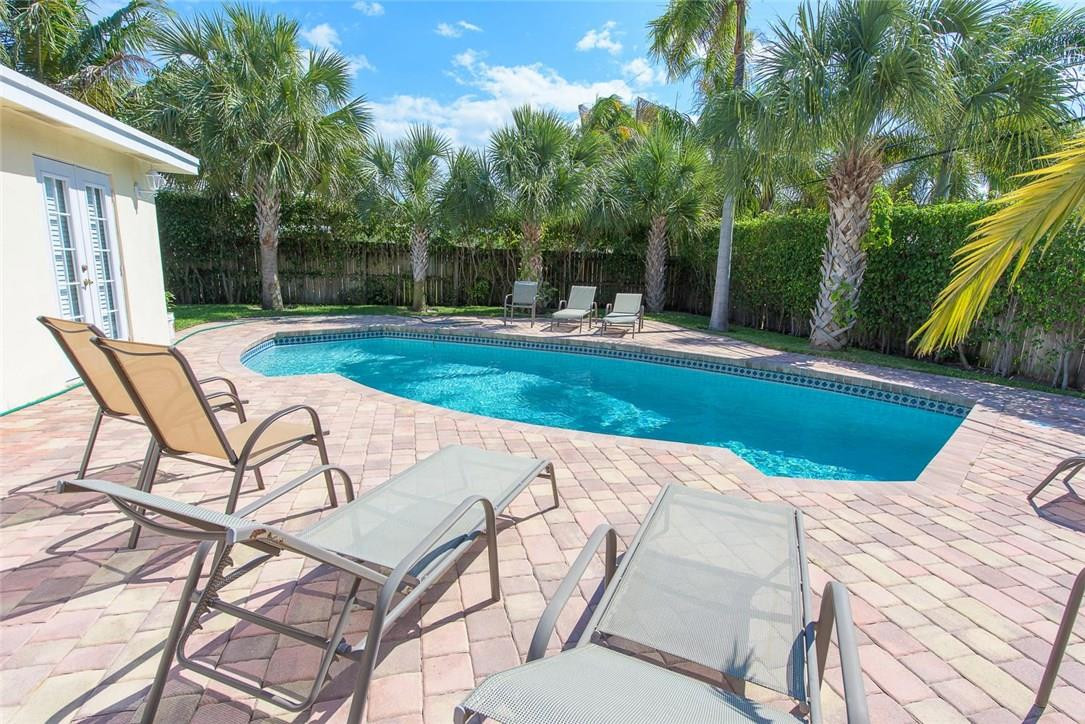 3861 Northeast 22nd Way, Unit 1 Lighthouse Point, FL 33064 - Photo 32 of 40 Photo 32