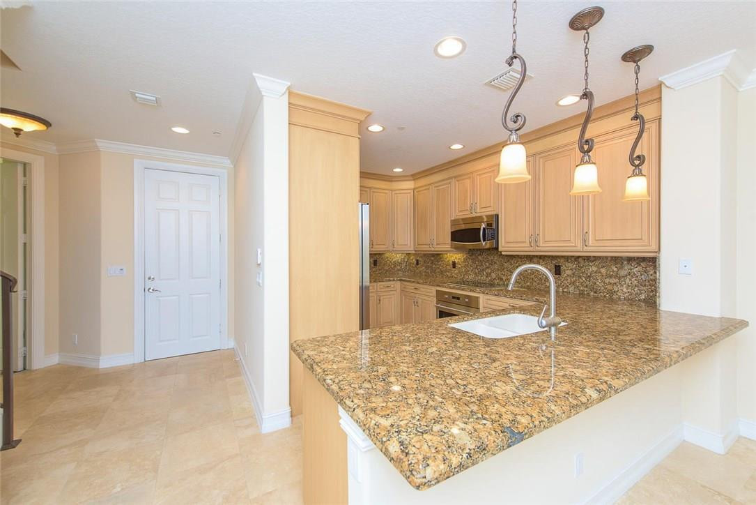 3861 Northeast 22nd Way, Unit 1 Lighthouse Point, FL 33064 - Photo 4 of 40 Photo 4