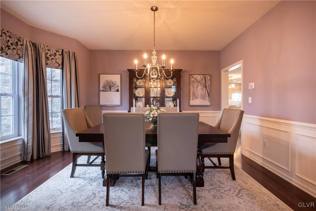 Dining room with custom made curtains