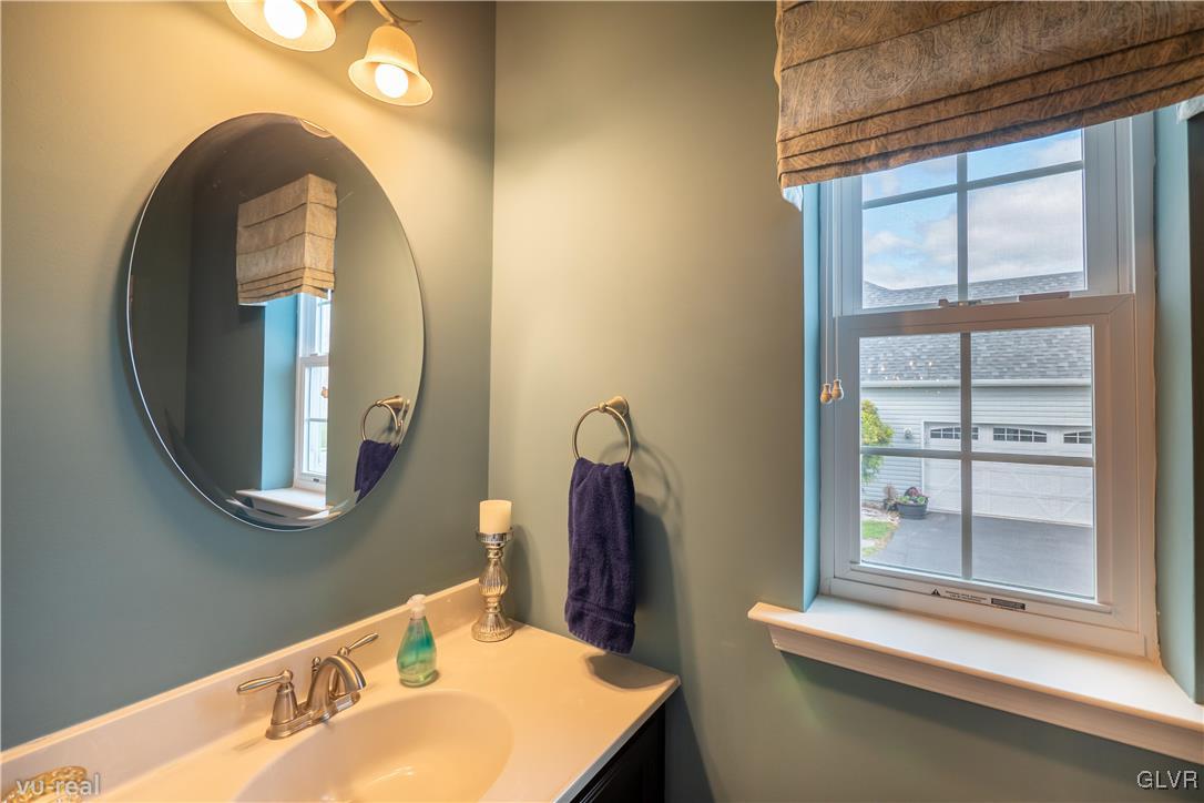 2723 Monacacy Road Nazareth, PA 18064 - Photo 9 of 49 Powder room