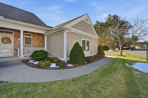 $529,900 | 1 Aspen Drive, Unit 1, Wilbraham, MA 01095