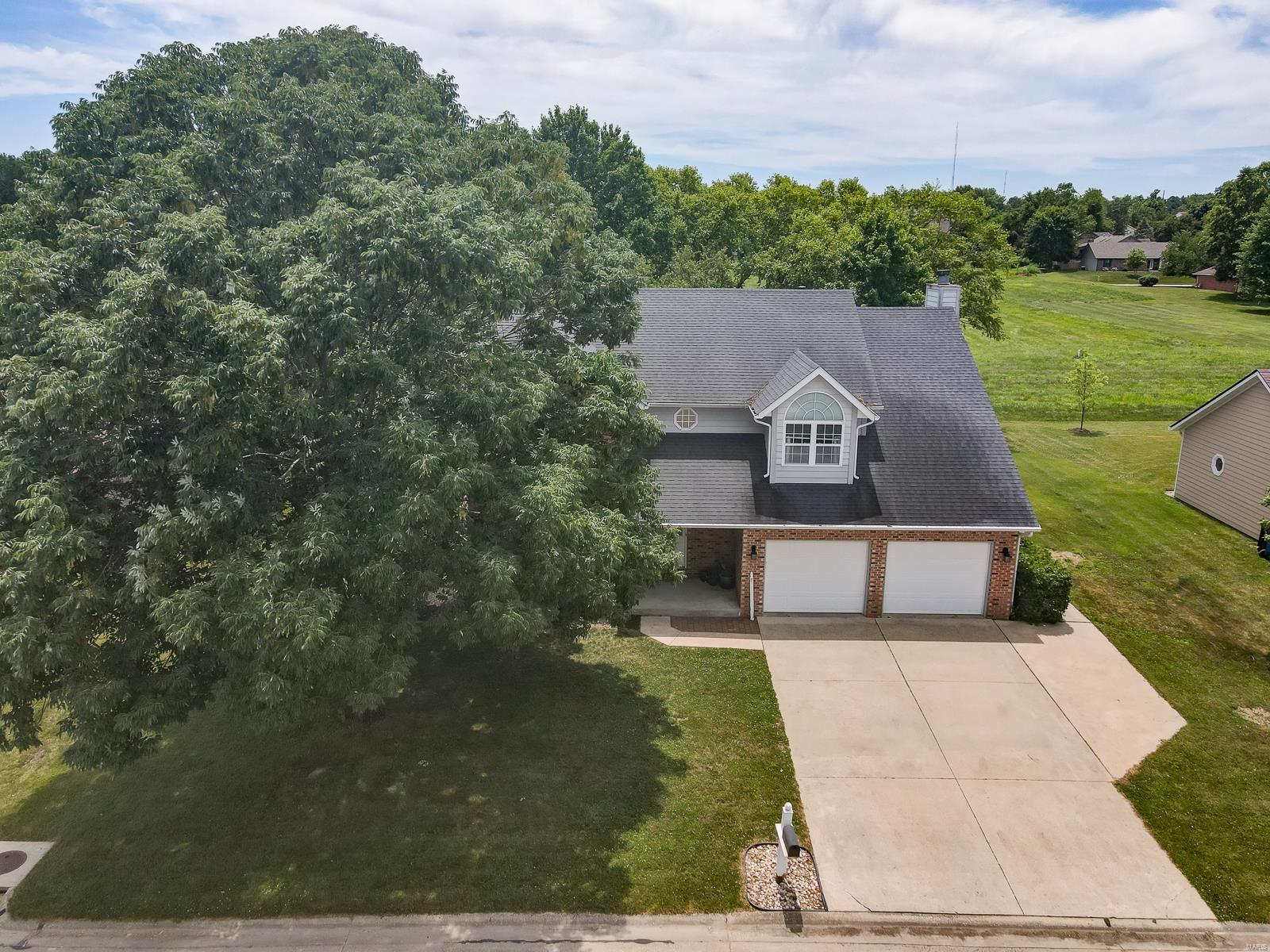 3718 Rhetts Landing Shiloh, IL 62221 - Photo 3 of 48 Gallery Image 3