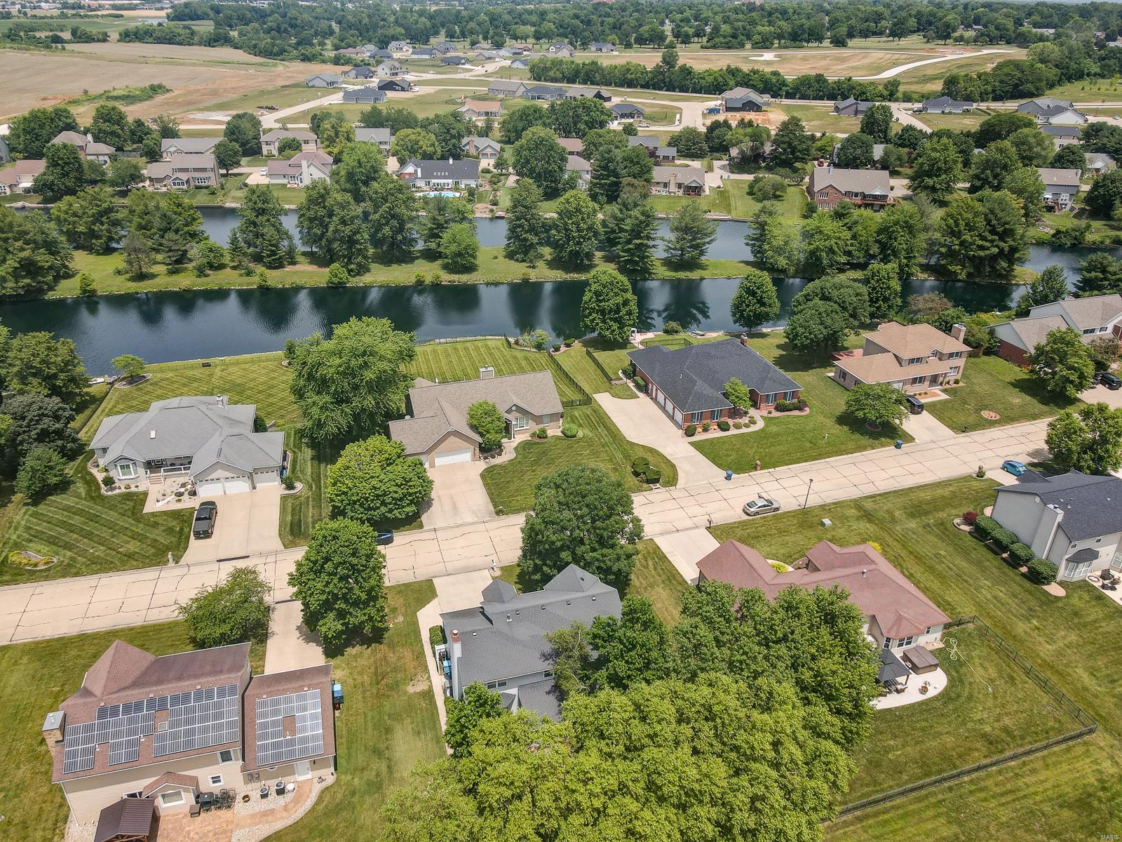 3718 Rhetts Landing Shiloh, IL 62221 - Photo 4 of 48 Gallery Image 4