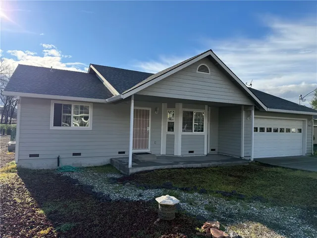 $1,400 | 19405 Mountain North, Hidden Valley Lake, CA 95467