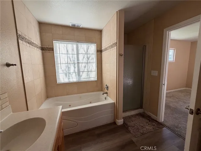 $1,400 | 19405 Mountain North, Hidden Valley Lake, CA 95467