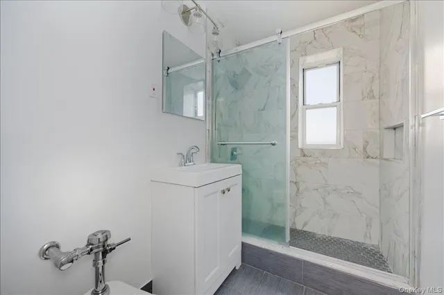 $175,000 | 25 Sunnyside Drive, Unit 6K, Yonkers, NY 10705