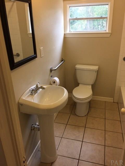 10 Fleet Road Pensacola, FL 32507 - Photo 23 of 29