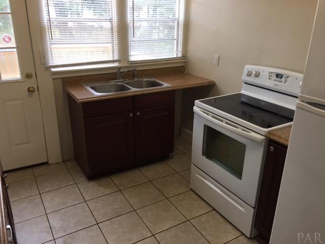 10 Fleet Road Pensacola, FL 32507 - Photo 9 of 29