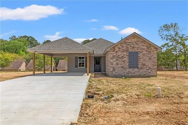 $241,500 | 105 Hidden Oak Court, Natchitoches, LA 71457