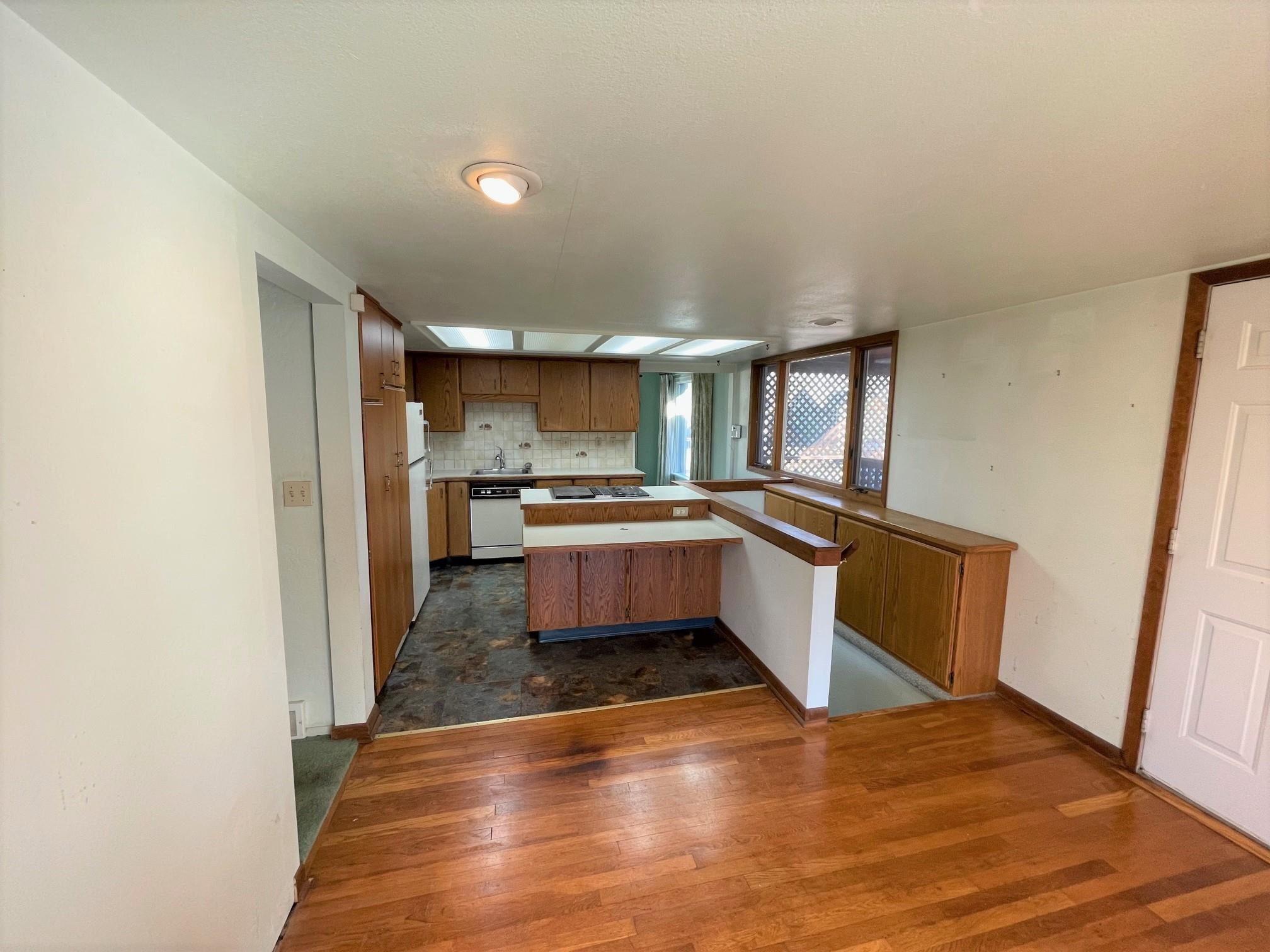 2313 North Lily Road Spokane Valley, WA 99212 - Photo 3 of 25 Gallery Image 3