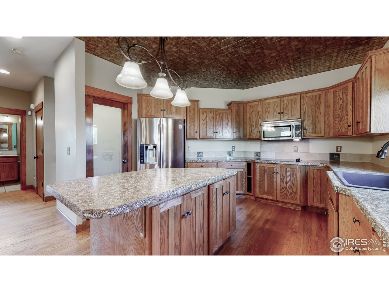 1708 Rolling Gate Road Fort Collins, CO 80526 - Photo 11 of 40 Spacious Kitchen
