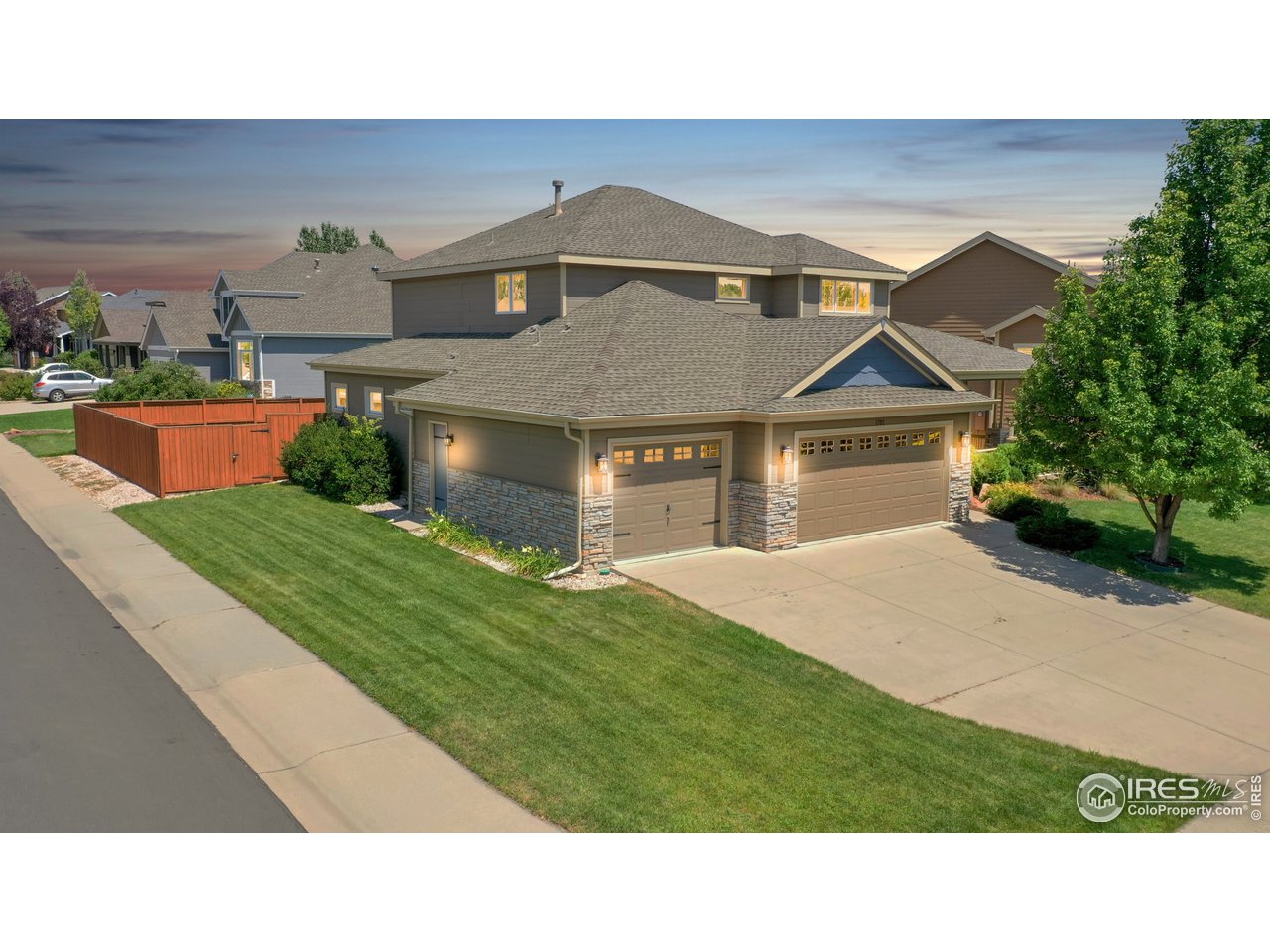 1708 Rolling Gate Road Fort Collins, CO 80526 - Photo 3 of 40 Front Twilight