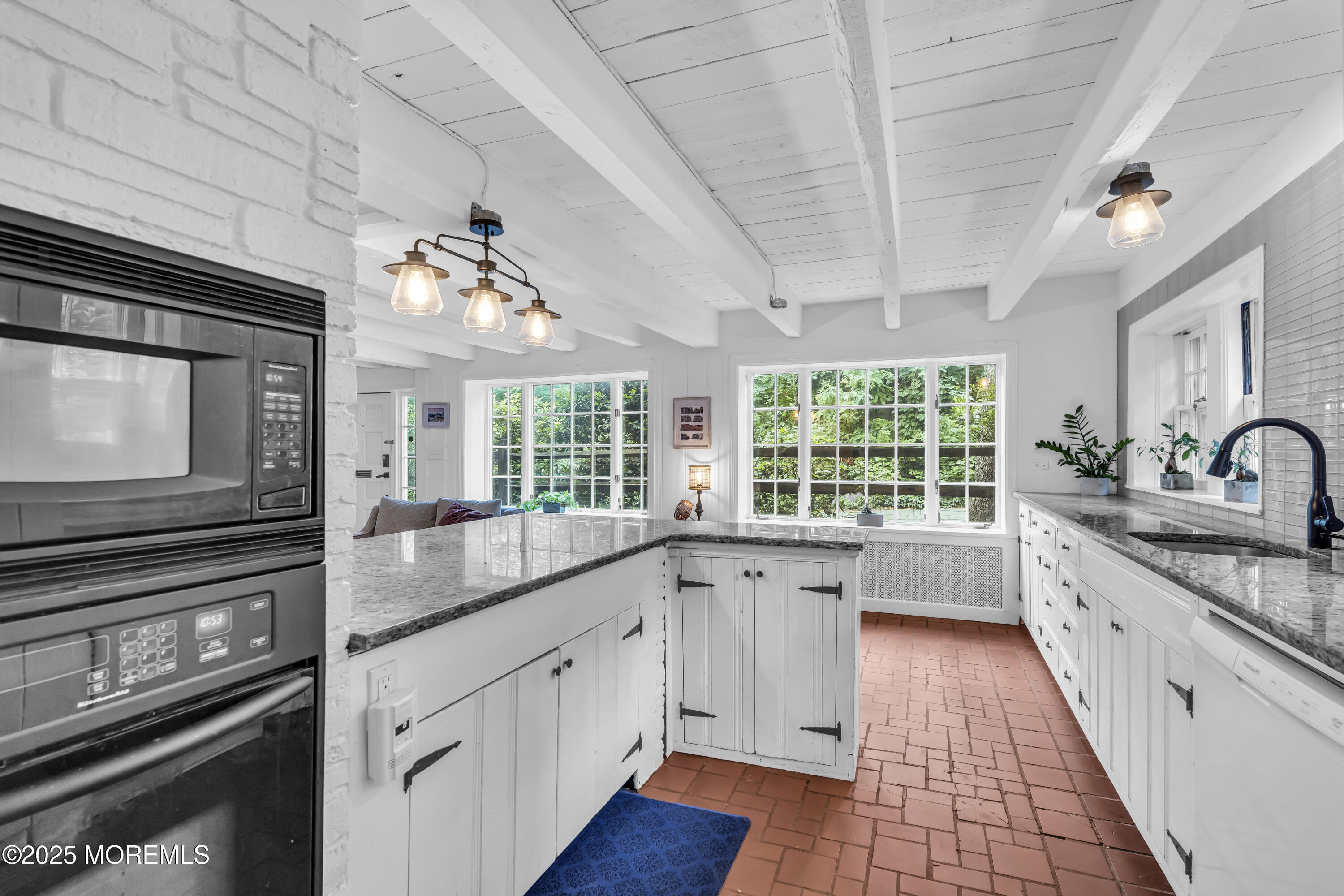 2041 Raritan Road Scotch Plains, NJ 07076 - Photo 18 of 106 2041 Raritan Rd Scotch Plains