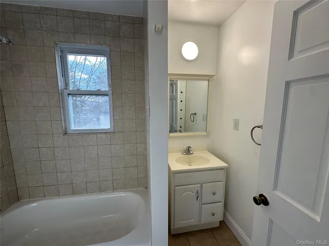 $3,100 | 65 New York Avenue, Unit B, Congers, NY 10920