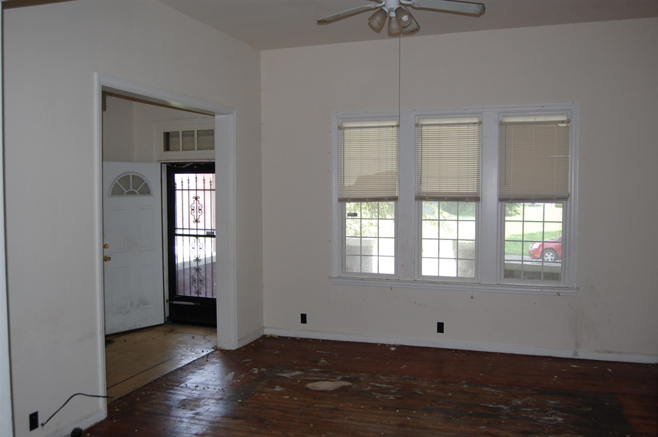 659 Line Street Evansville, IN 47713 - Photo 5 of 18 Gallery Image 5