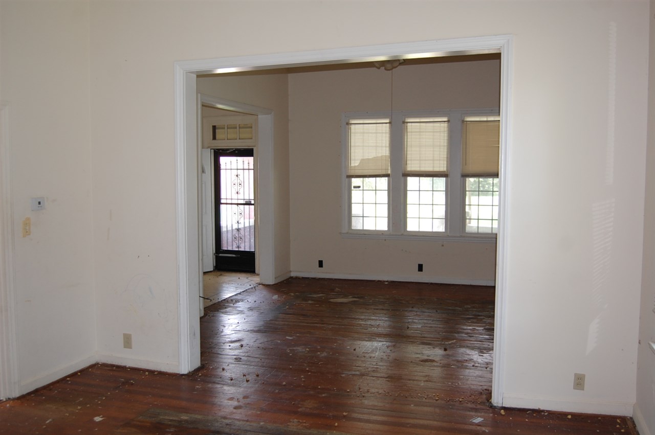 659 Line Street Evansville, IN 47713 - Photo 7 of 18 Gallery Image 7