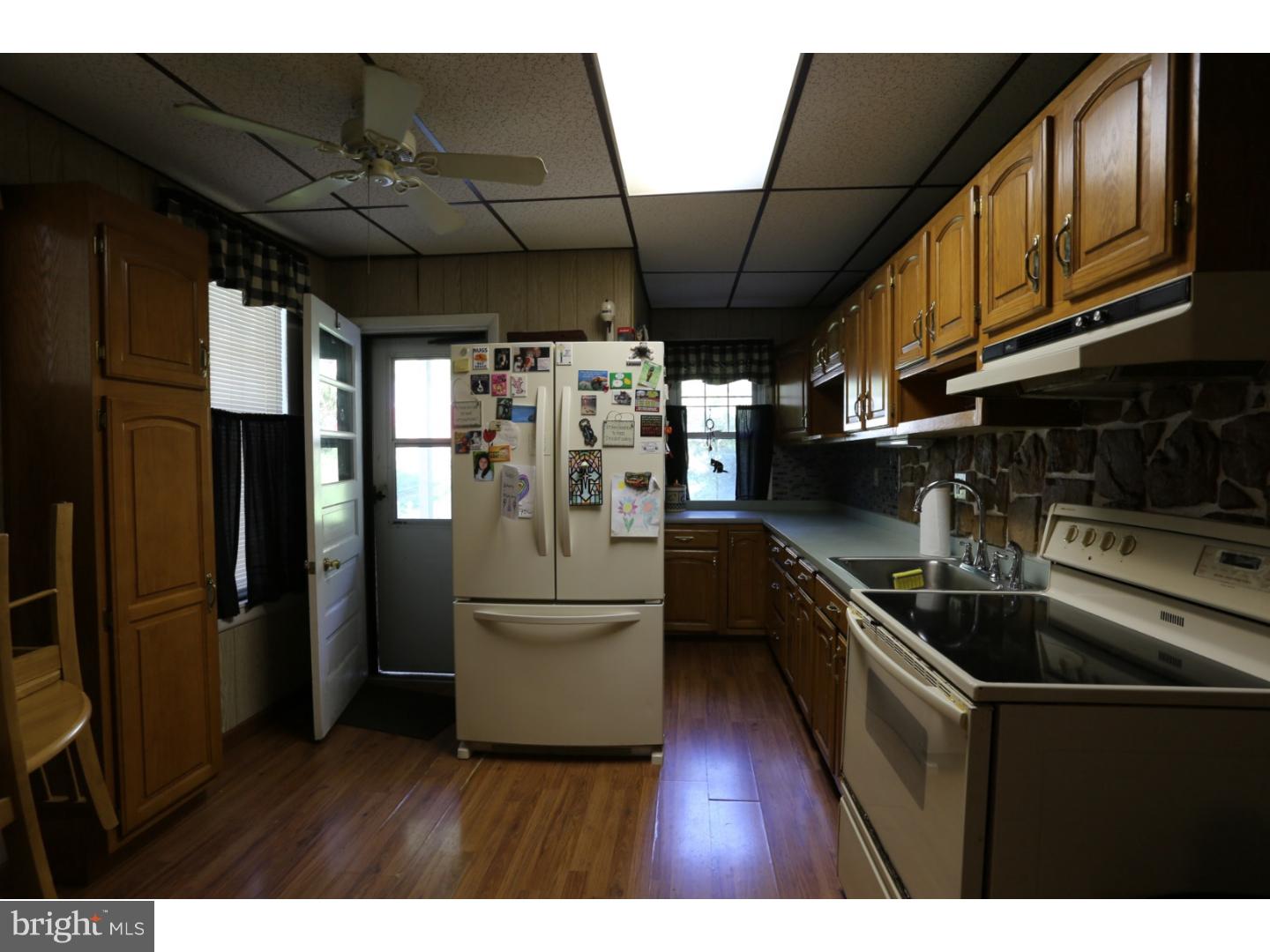 1438 Friedensburg Road Reading, PA 19606 - Photo 3 of 7 Gallery Image 3