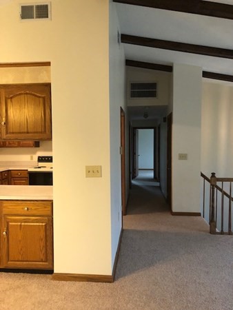 11 Perryville Road Webster, MA 01570 - Photo 16 of 27 Gallery Image 16