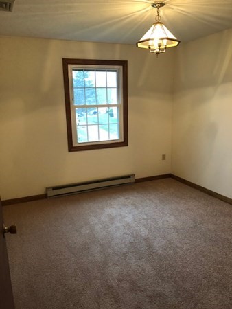 11 Perryville Road Webster, MA 01570 - Photo 22 of 27 Gallery Image 22