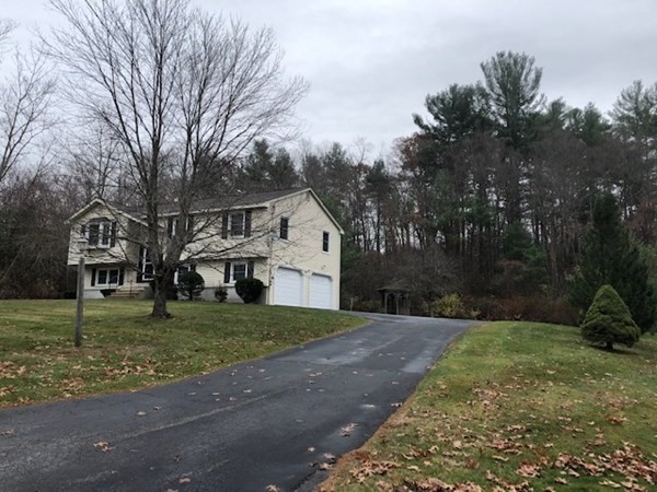 11 Perryville Road Webster, MA 01570 - Photo 3 of 27 Gallery Image 3
