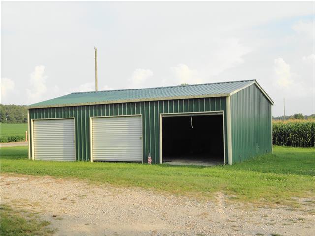 63 Overnack Road Lawrenceburg, TN 38464 - Photo 3 of 20 3 Car Detached Garage