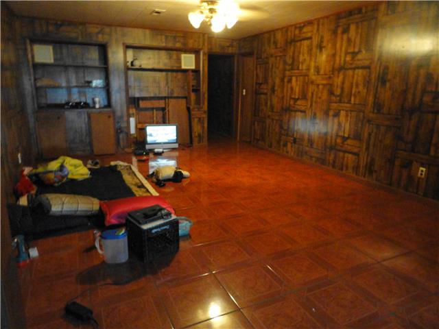 63 Overnack Road Lawrenceburg, TN 38464 - Photo 7 of 20 Den with several Built-In Shelves.