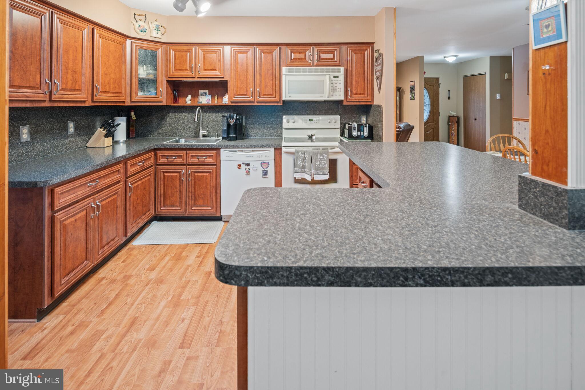 70 Sunset Road Manchester Township, NJ 08759 - Photo 18 of 33