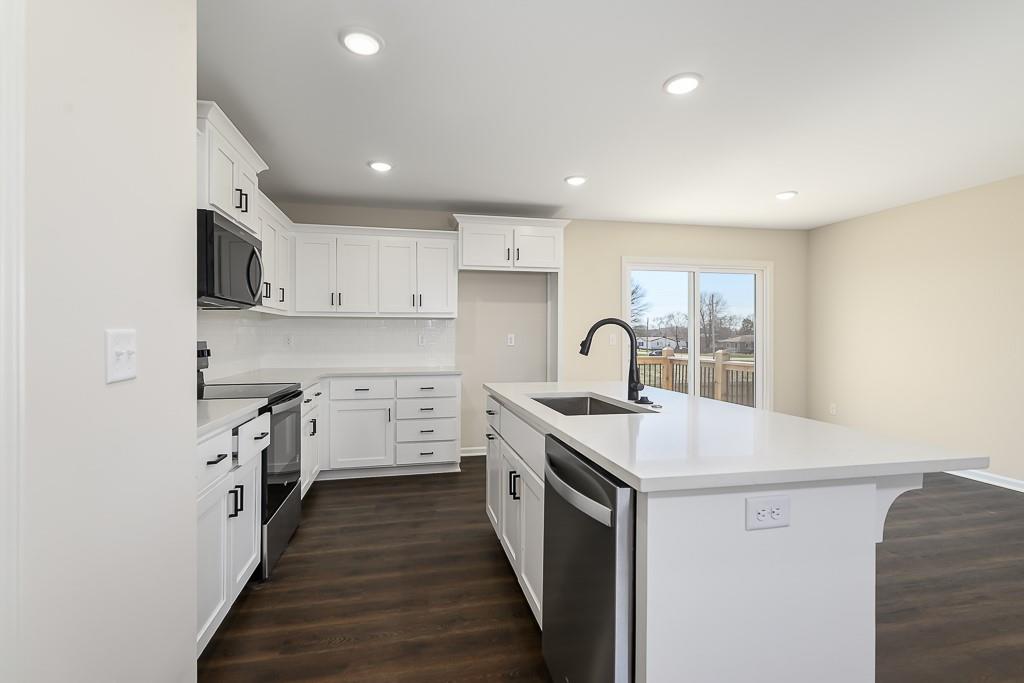 1010 2nd Street Perry, KS 66073 - Photo 8 of 25