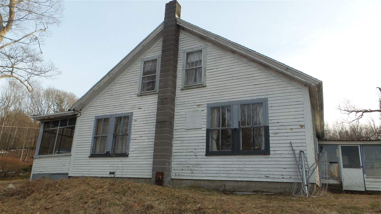 127 Mountain Road Pittsfield, NH 03263 - Photo 8 of 29