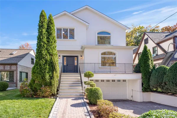 $1,199,000 | 35 Columbia Place, Mount Vernon, NY 10552