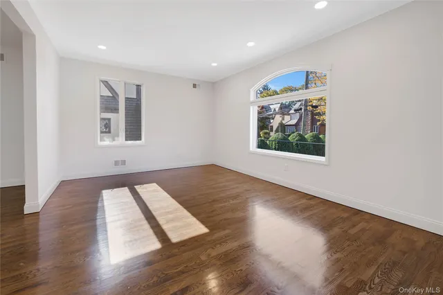 a view of a hallway with closet