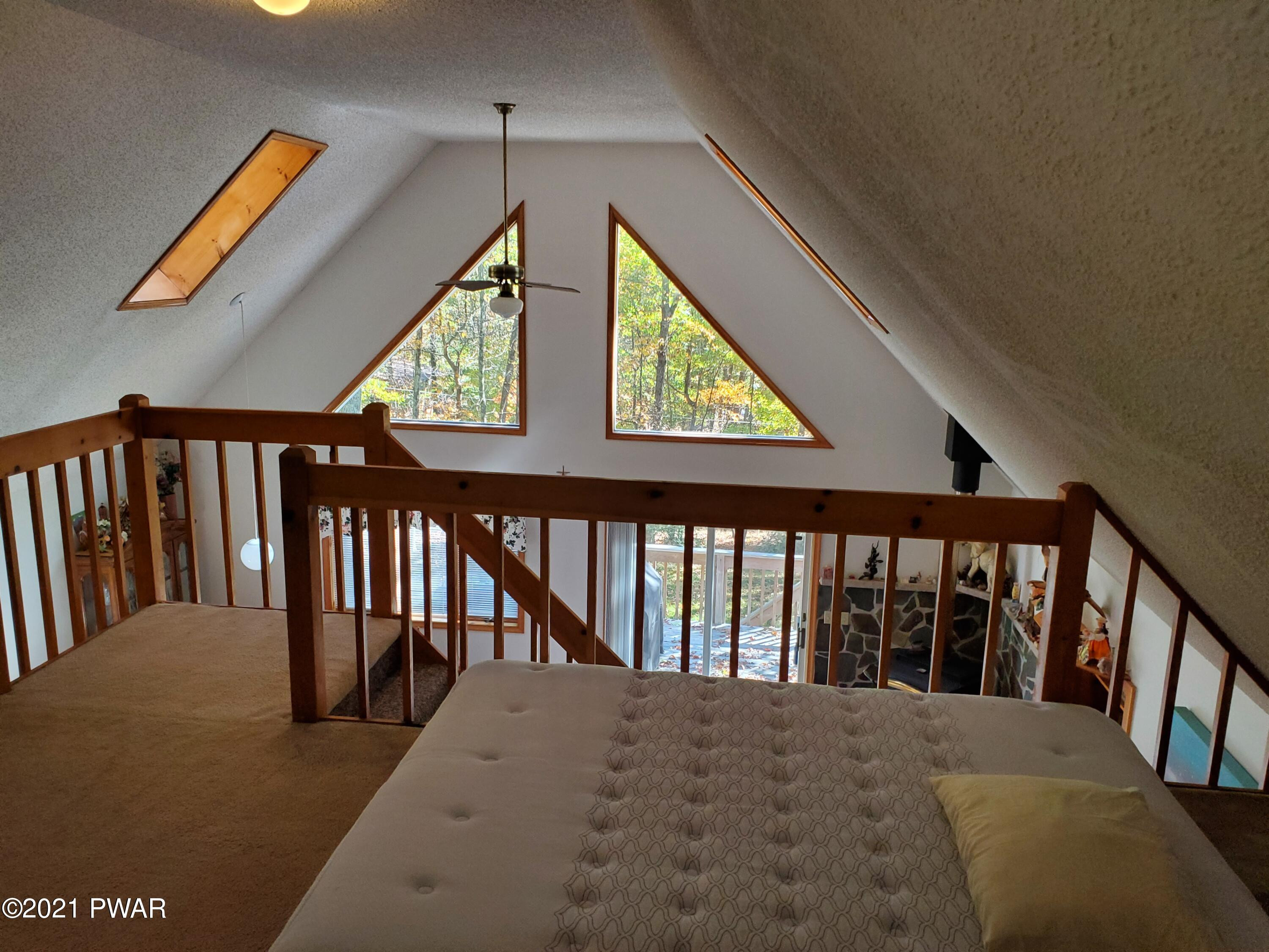 189 Forest Ridge Drive Hawley, PA 18428 - Photo 24 of 84 Loft