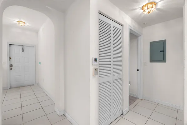 a view of walk in closet