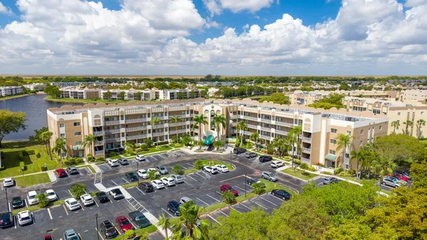 $294,595 | 7623 Southampton Terrace, Unit 102, Tamarac, FL 33321