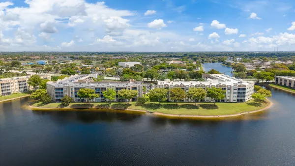 $294,595 | 7623 Southampton Terrace, Unit 102, Tamarac, FL 33321