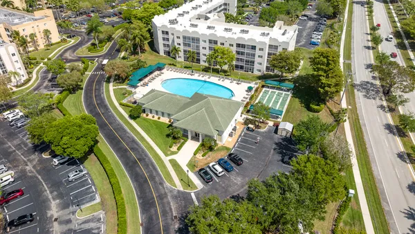 $294,595 | 7623 Southampton Terrace, Unit 102, Tamarac, FL 33321