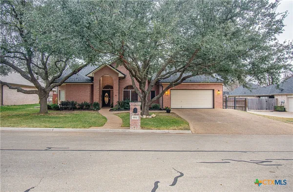 $419,900 | 6211 Turtle Creek Trail, Temple, TX 76502