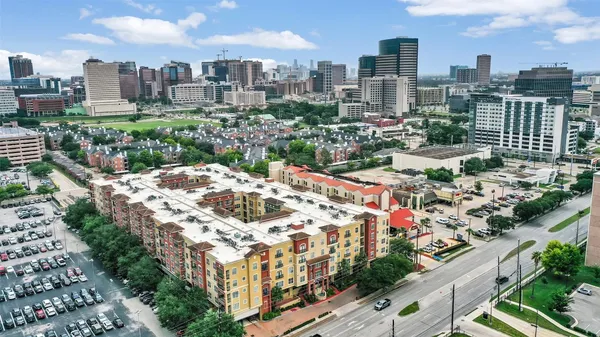 $250,000 | 1711 Old Spanish Trail, Unit 128, Houston, TX 77054