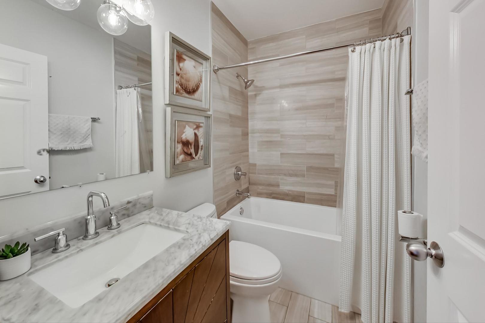 2127 West Rice Street, Unit 1W Chicago, IL 60622 - Photo 14 of 25
