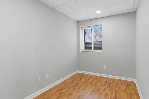 $3,000 | 2313 Stoughton Drive, Aurora, IL 60502