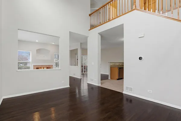 $3,000 | 2313 Stoughton Drive, Aurora, IL 60502
