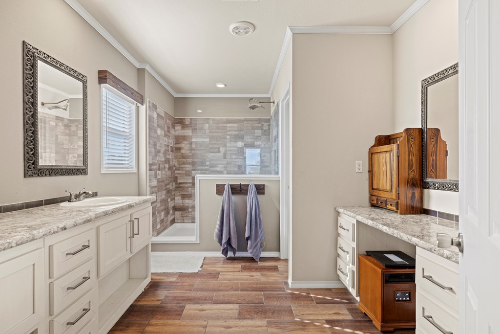 368 Oak Road Harper, TX 78631 - Photo 14 of 34 Gallery Image 14